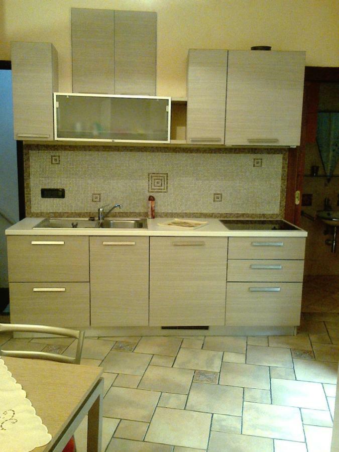 Bilocale Nella Vecchia Citta' Di Mentone Apartamento Exterior foto